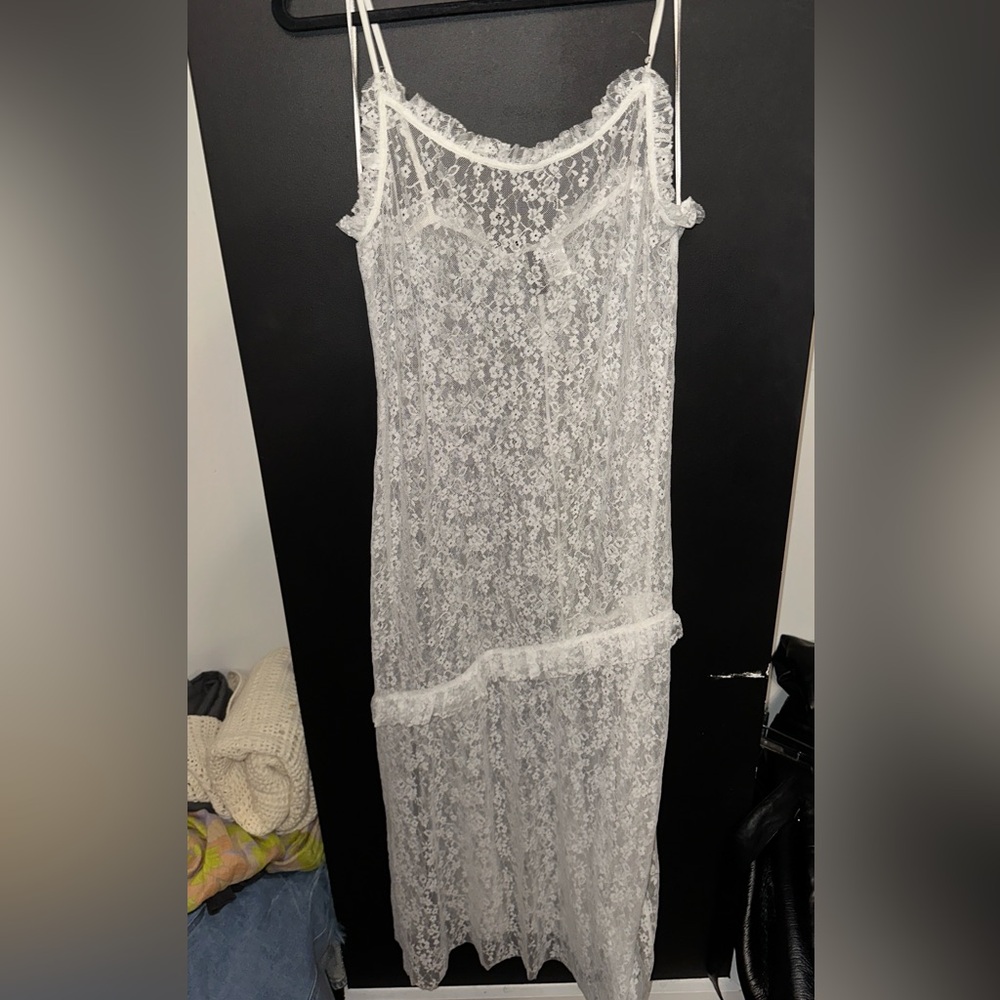Delicate White Lace Chemise